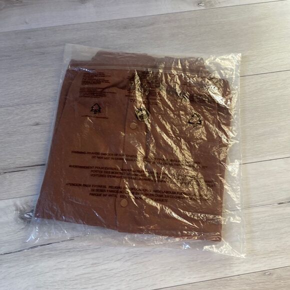 OUT OF STOCK Bando knitted revere collar boxy fit knitted shirt S Tan NWT in pkg - Picture 7 of 8